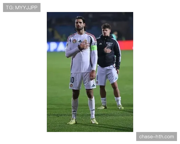 斯佩齐亚新赛季表现抢眼，快攻反击与高压防守成亮点